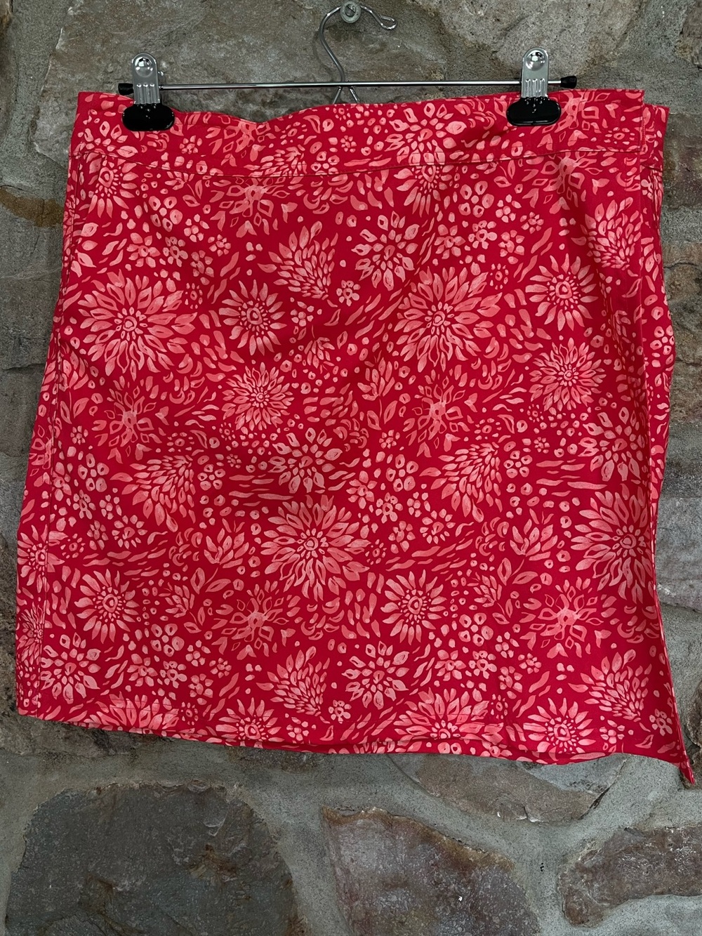 Ripskirt Hawaii Pink teaberry Dalia Floral Wrap Skirt w/ pockets size large